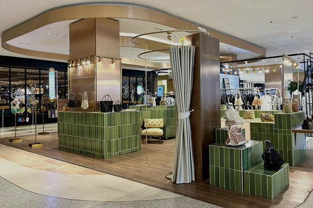 pipatchara-showroom-centralworld.jpg