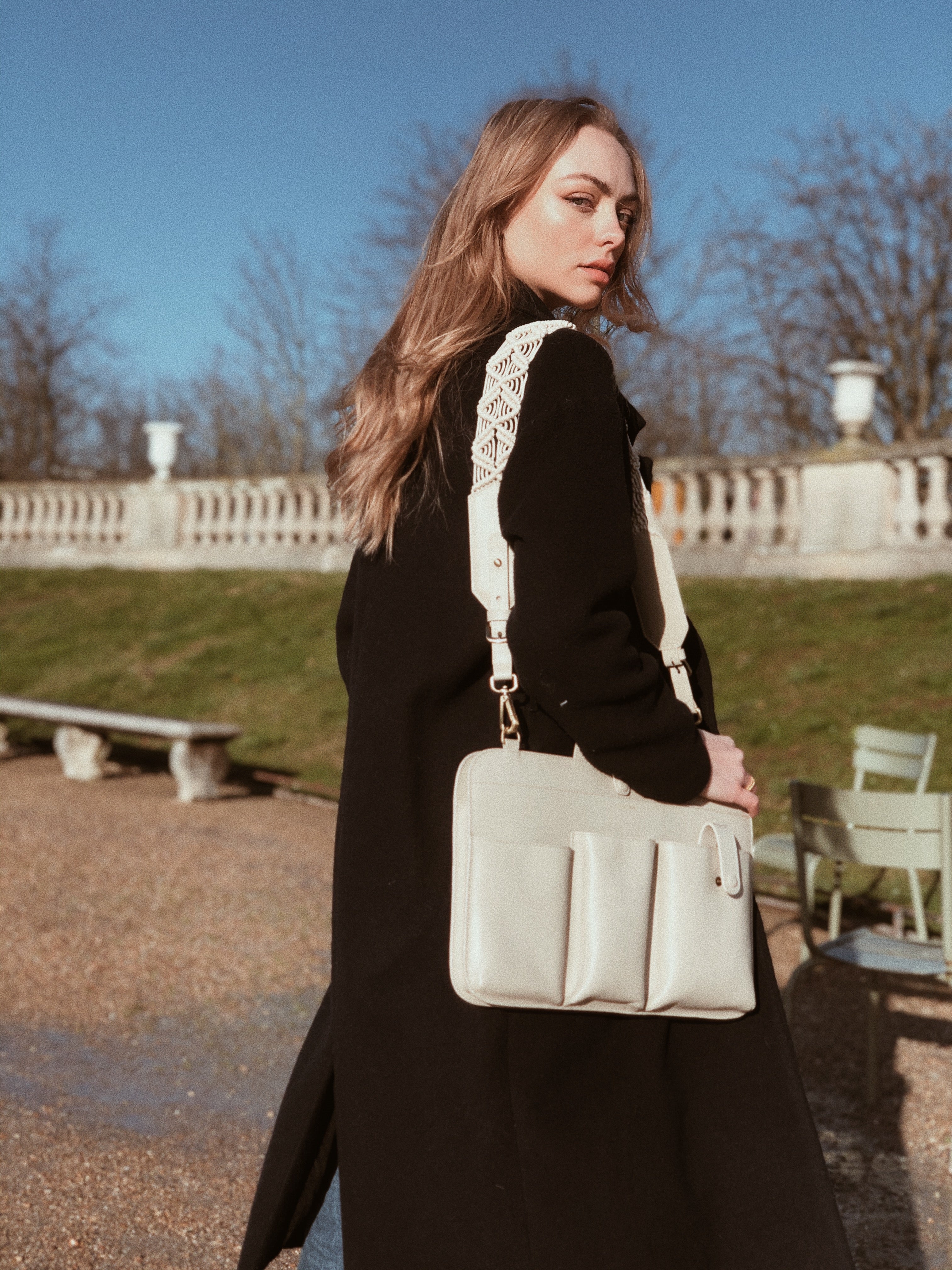 Lia Laptop Bag Leather(Ivory)